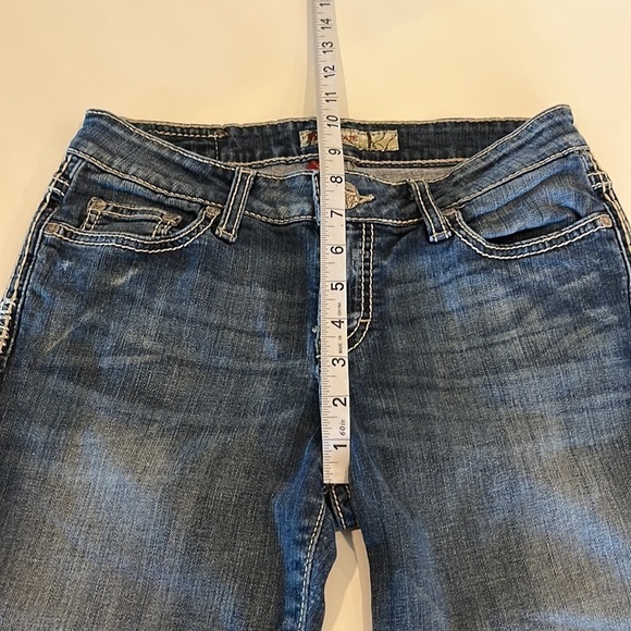 BKE Denim Kate Capri Stretch Mid Rise Size 27 - Picture 5 of 16